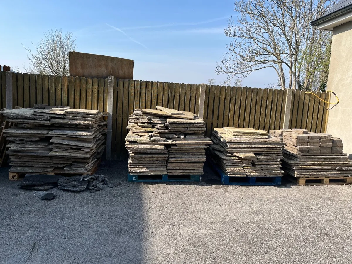 Sandstone patio slabs - Image 4