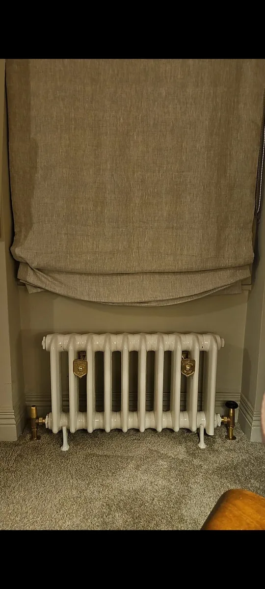 Cast iron radiators 🔥 Original & Fully Restored - Image 3