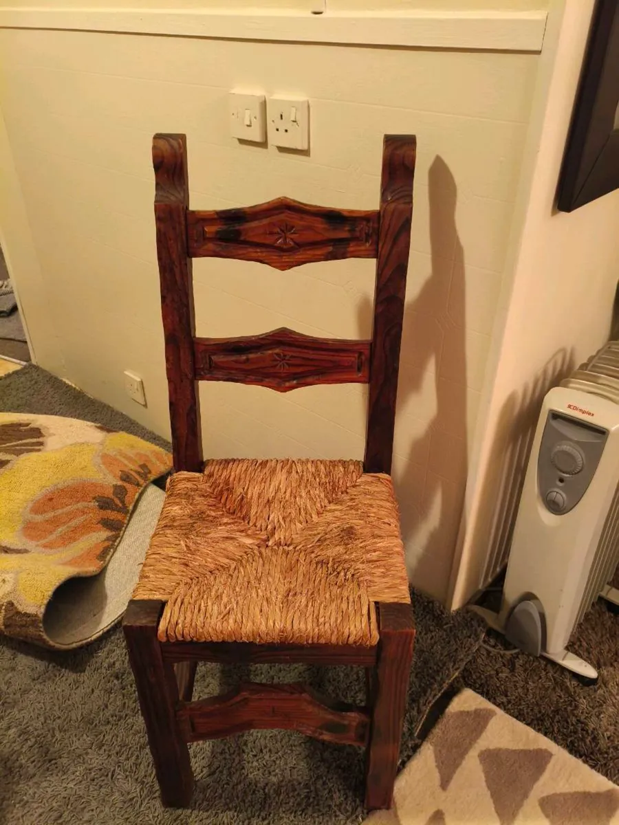 Lovely chair,15 Euro - Image 2