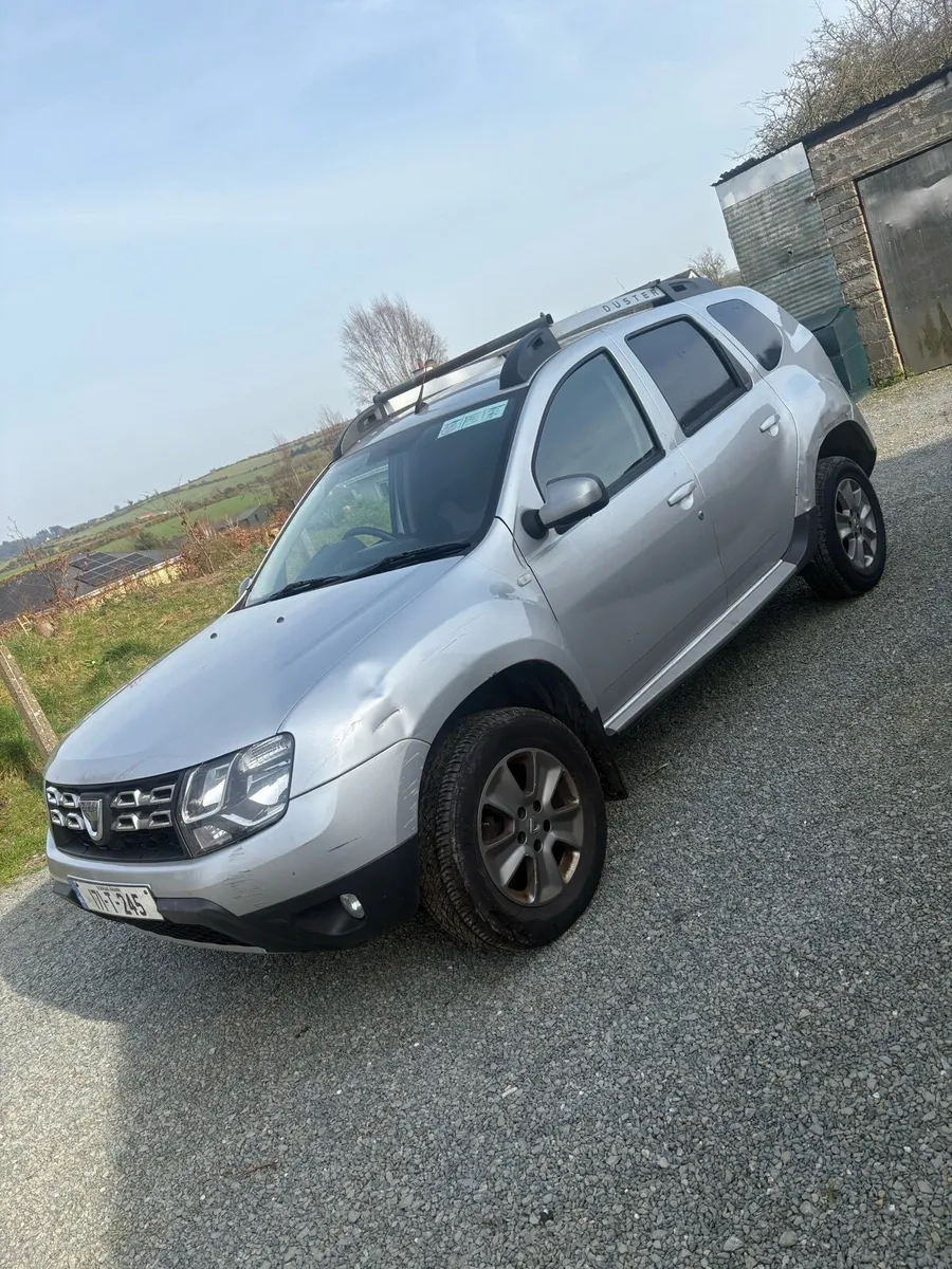 2017 Dacia duster commercial - Image 4