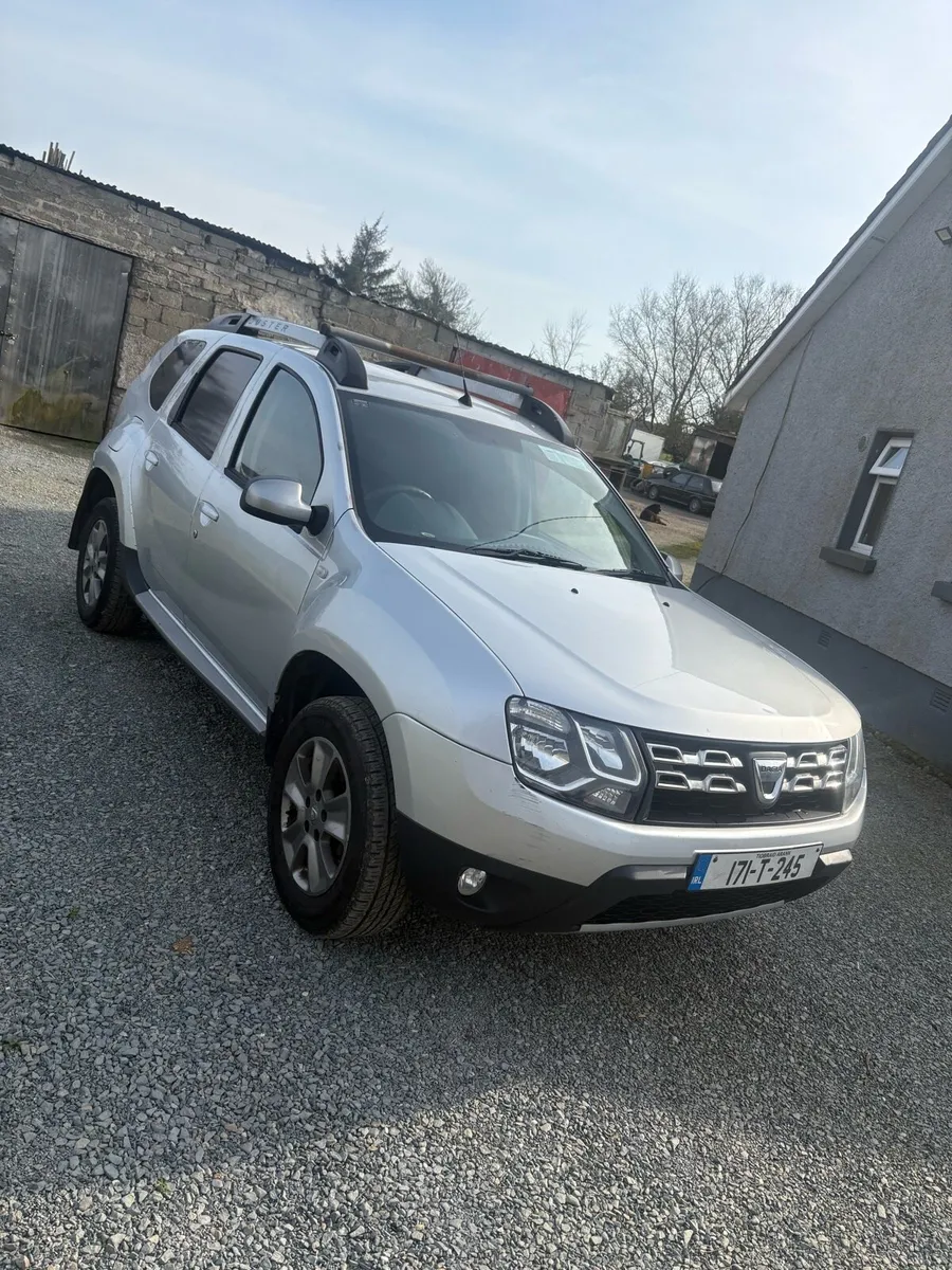 2017 Dacia duster commercial - Image 1