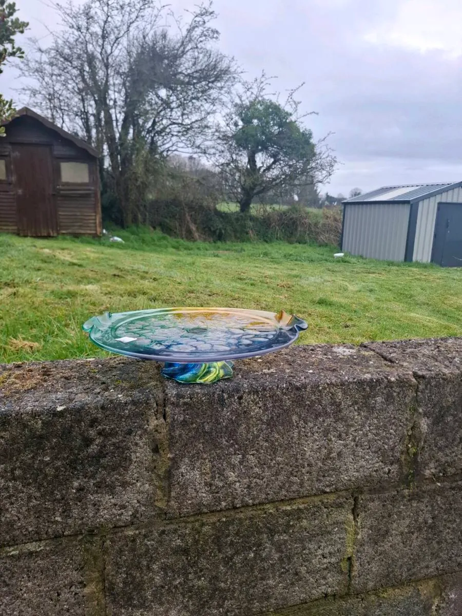 Roses cake stand - Image 1