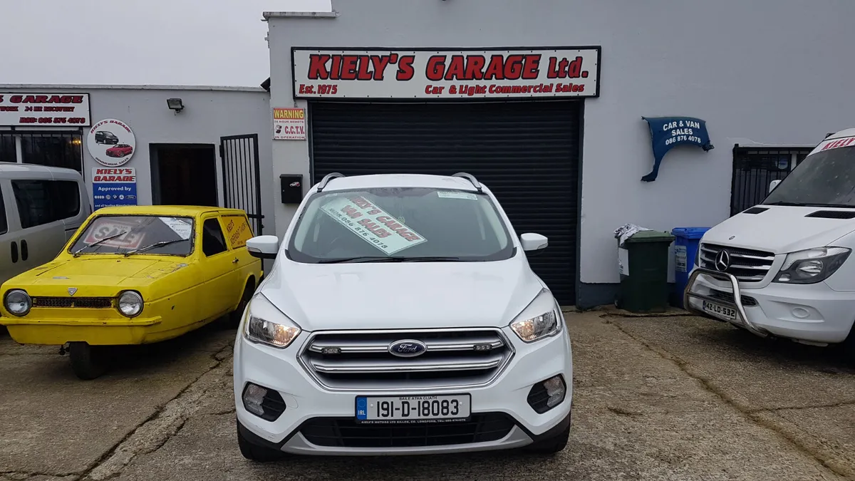 FORD KUGA 4X4 40KM 2.0LT VAT INVOICE mint - Image 2