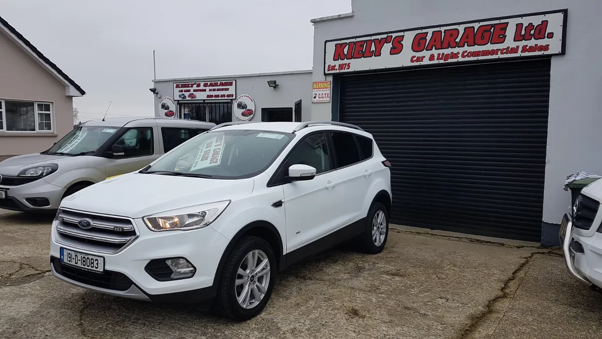 FORD KUGA 4X4 40KM 2.0LT VAT INVOICE mint - Image 3