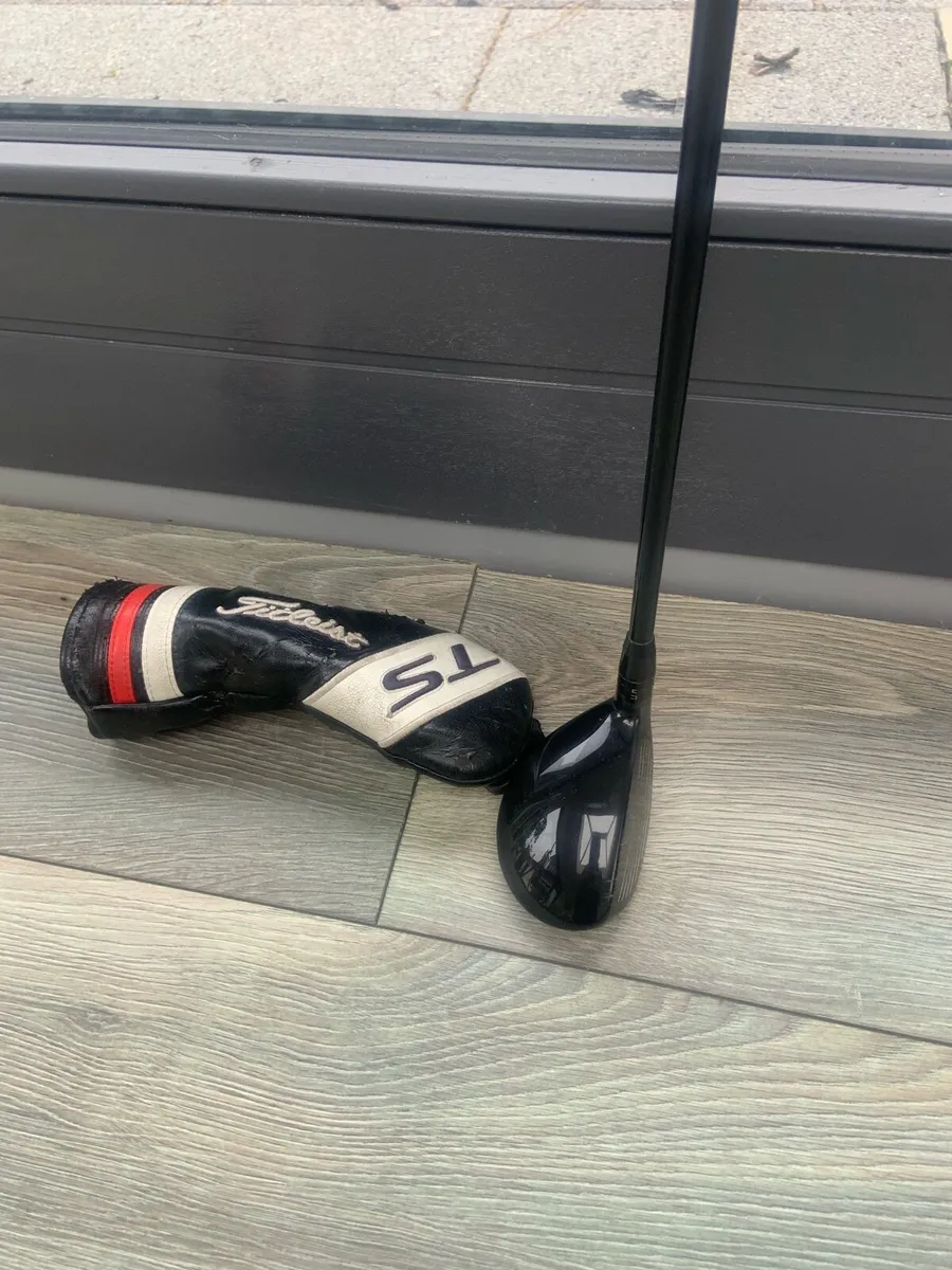 Titleist rescue - Image 1