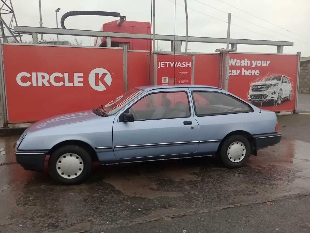 Ford Sierra 1985 - Image 3