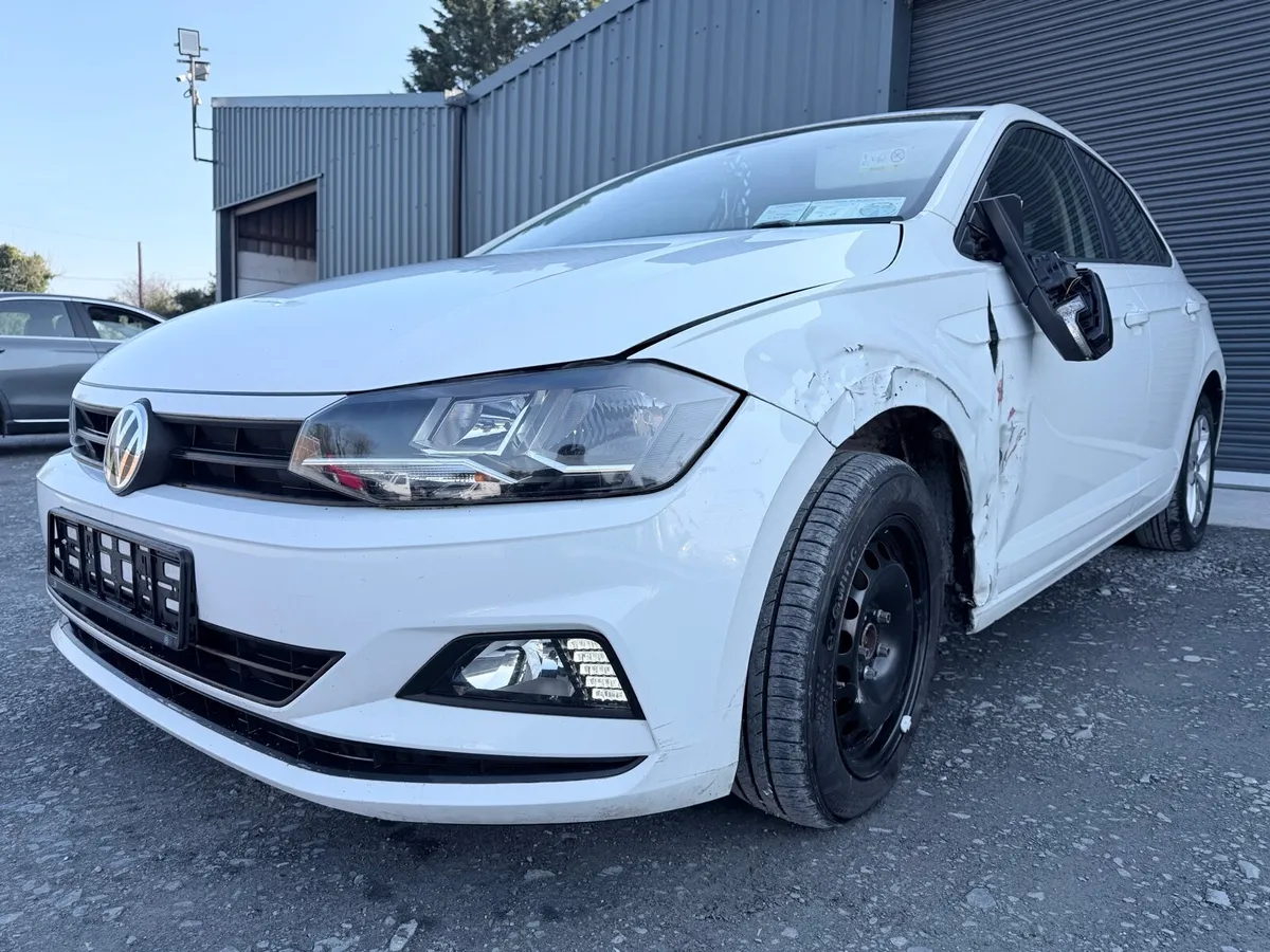 191’ Volkswagen Polo - Image 2