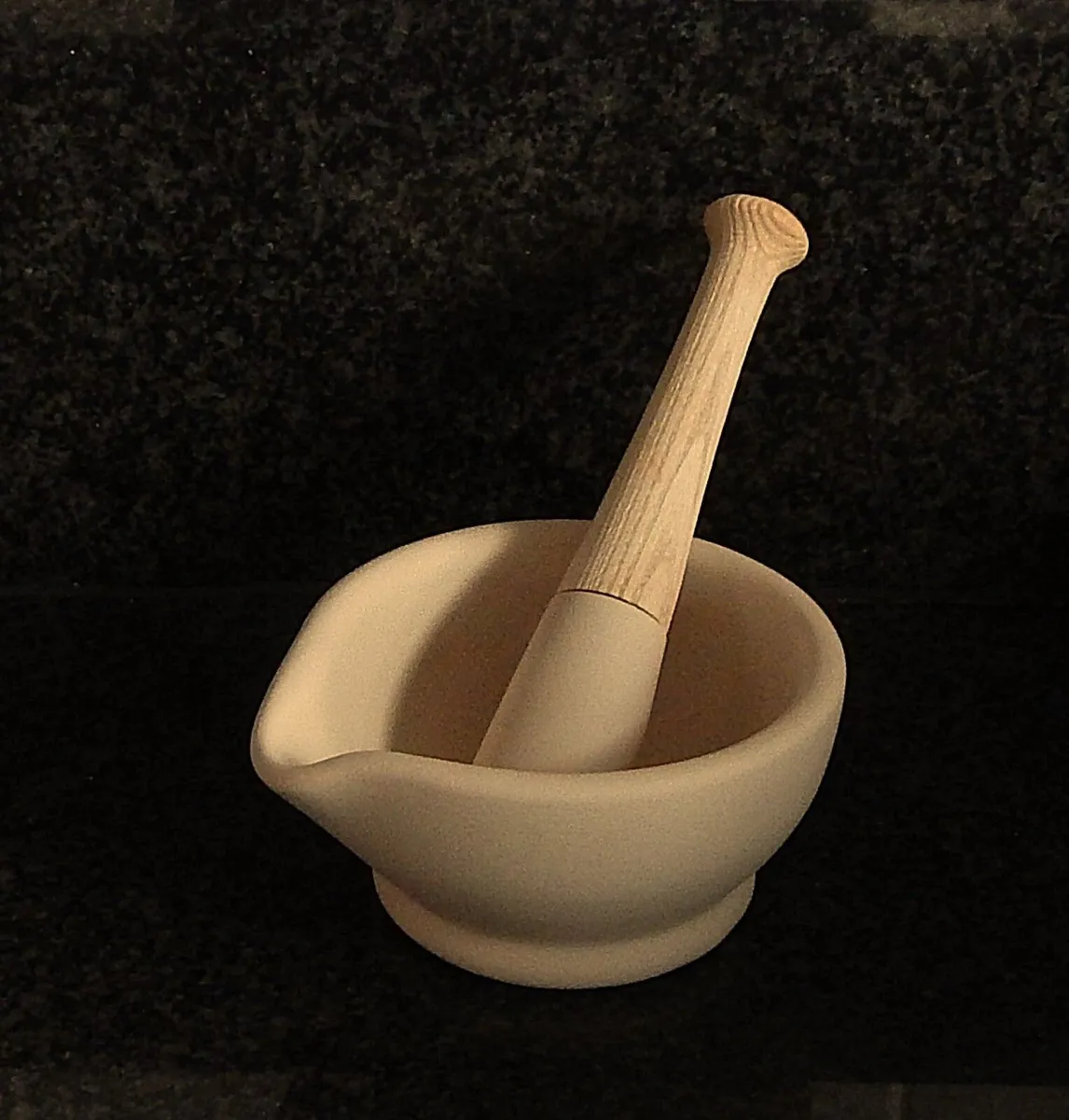 Milton Brook No 2 Unglazed Mortar & Pestle - Image 1