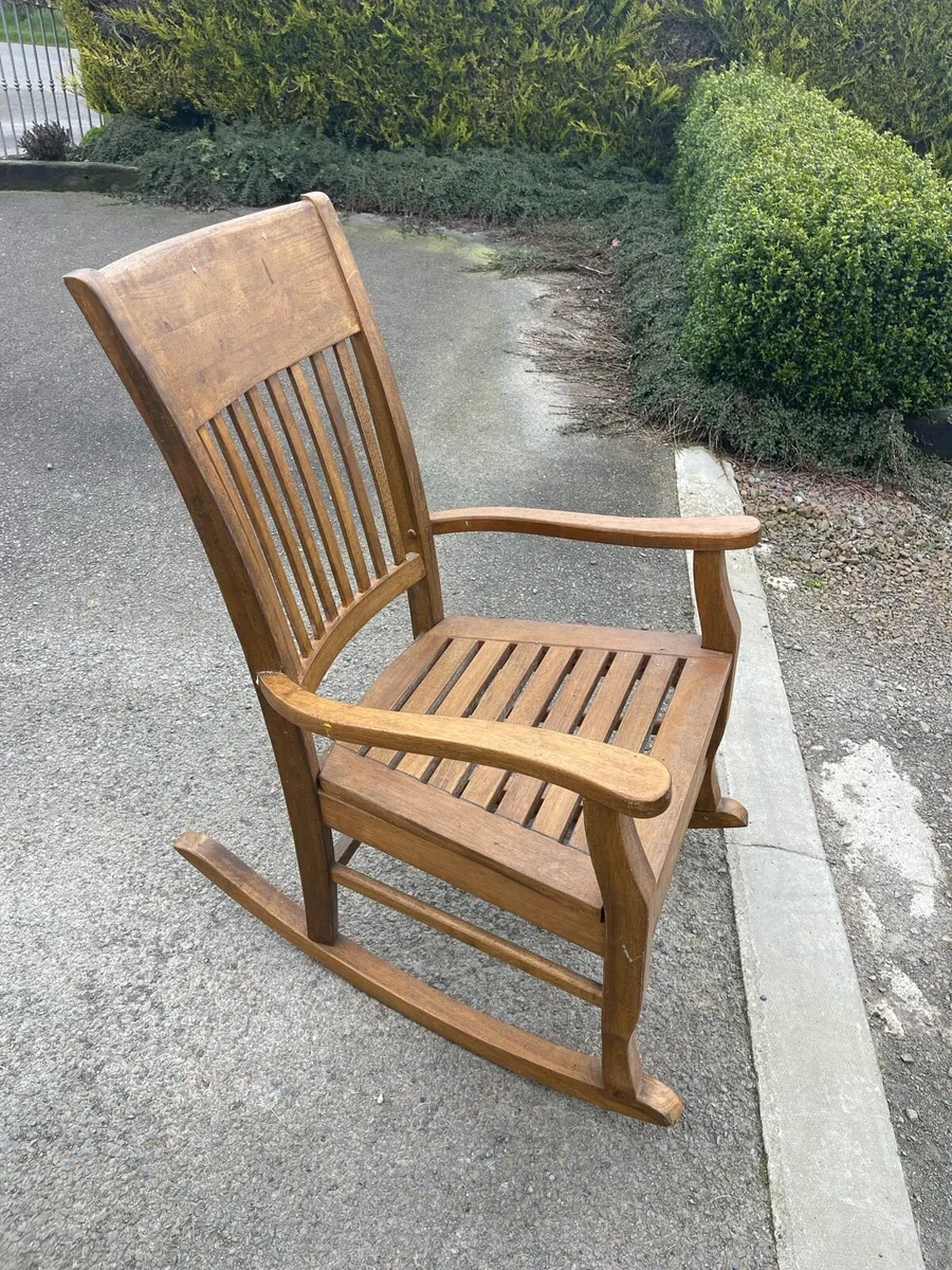 Rocking chair - Image 2