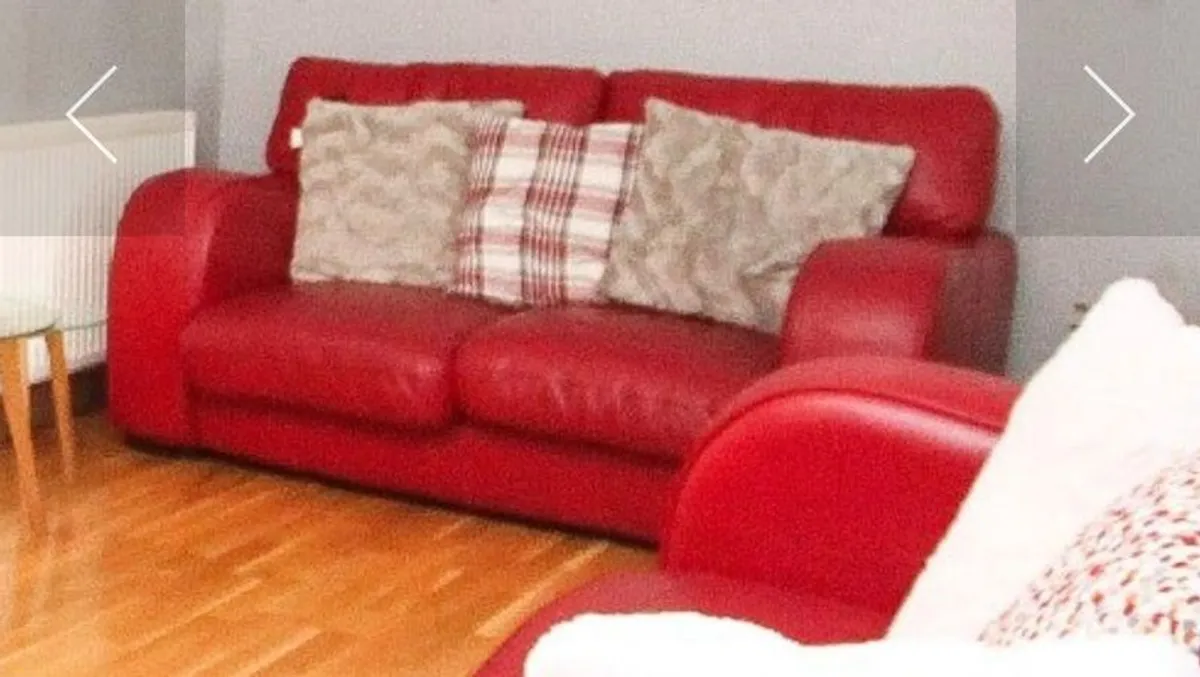 Red Leather couches - Image 1