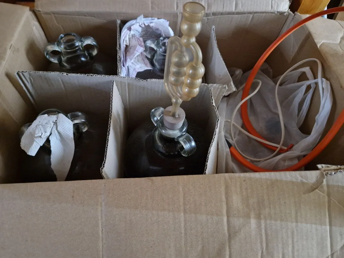 Wine making kit - Image 2