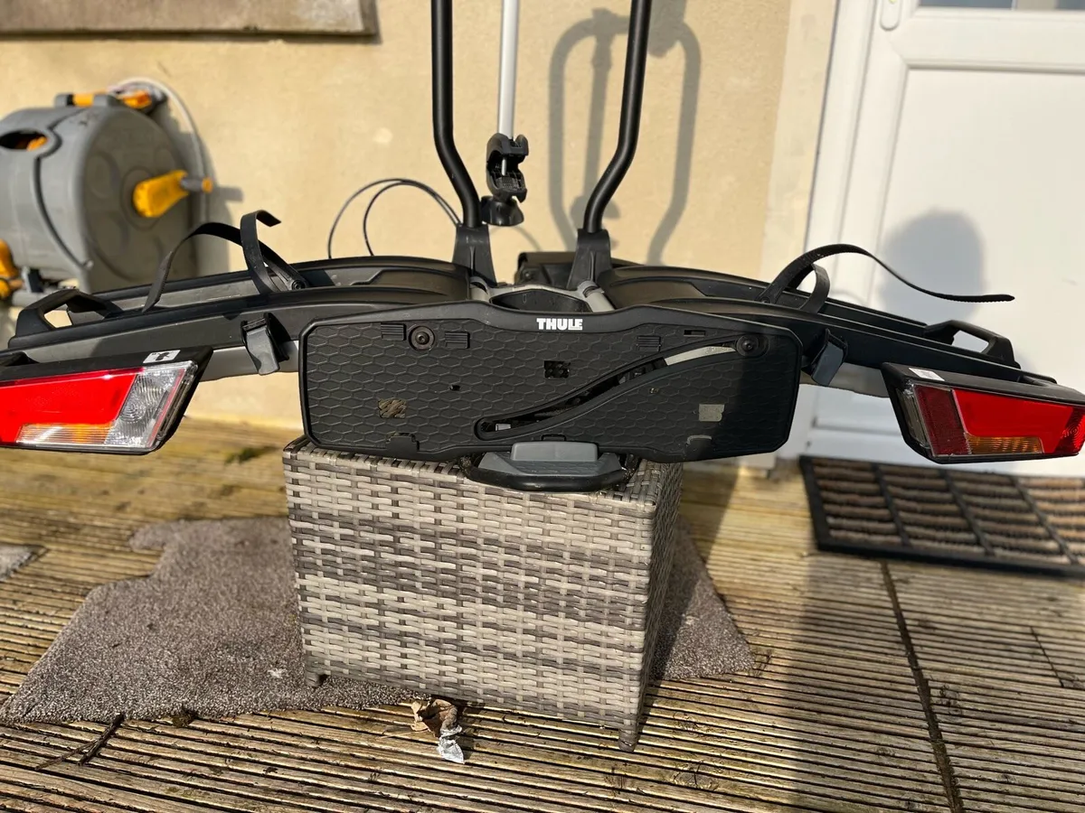 Thule heavy duty 2-bike rack - Image 2