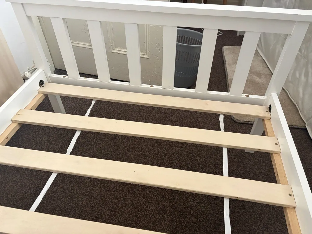 White single bed frame and mattress - Image 2