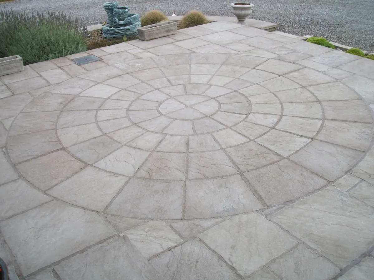 Paving/patio slabs. All new - Image 1