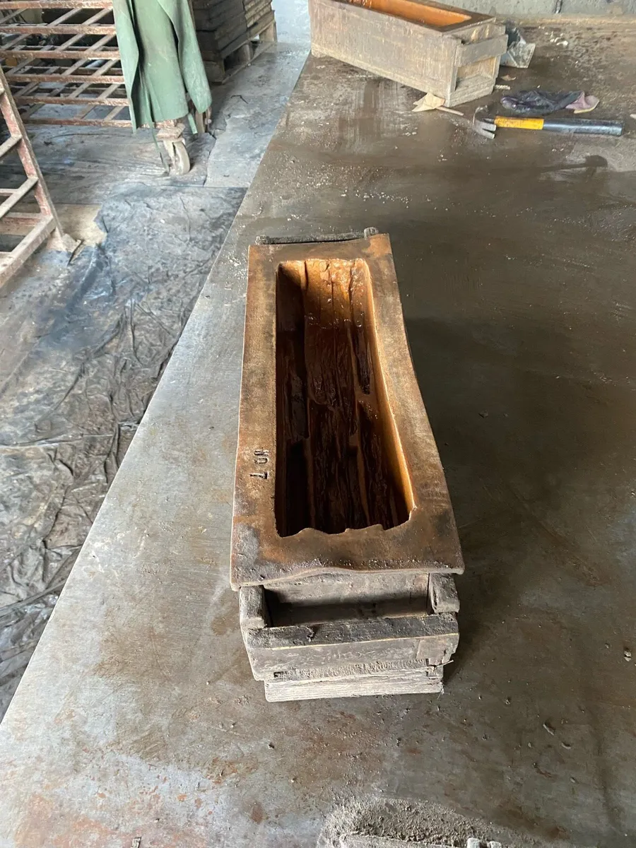 Precast concrete moulds - Image 1
