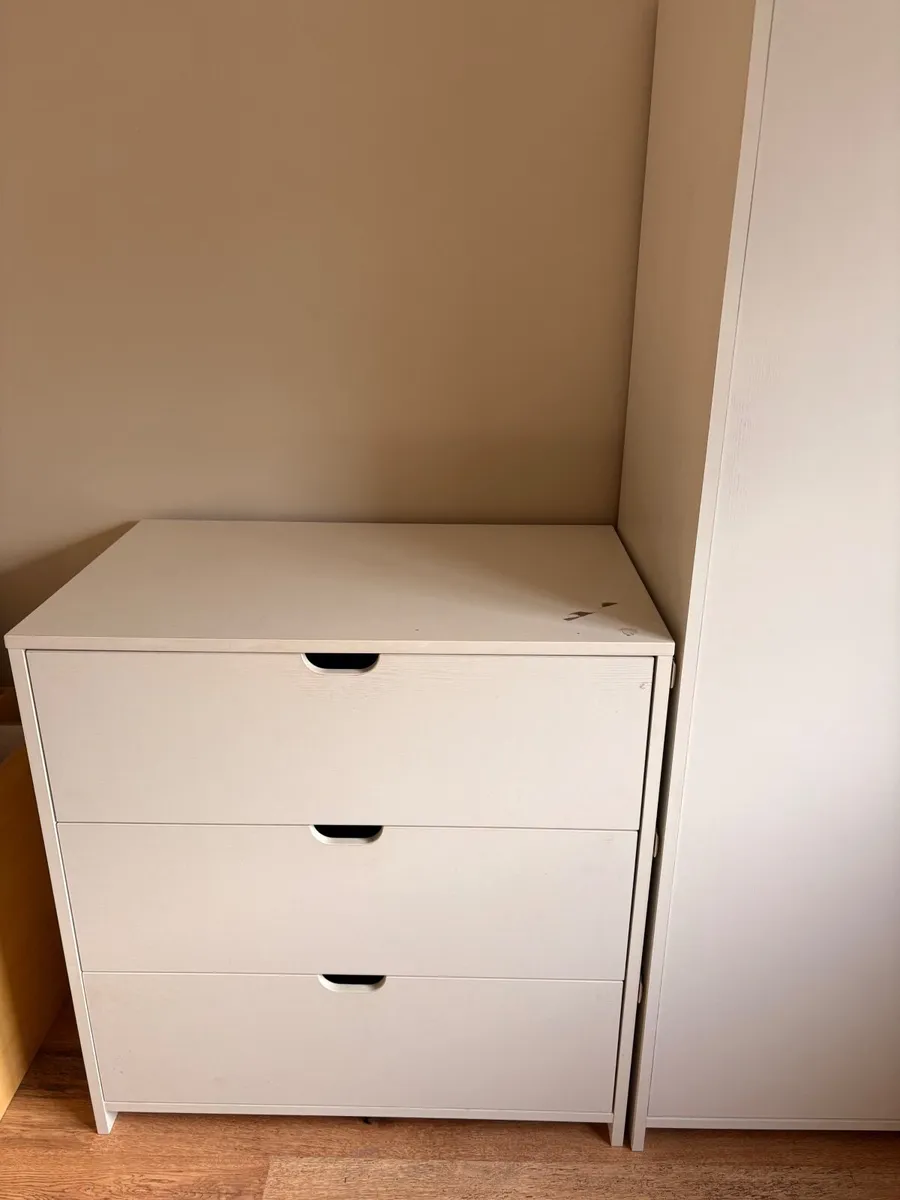 Wardrobe & Chest of Drawers - Image 2
