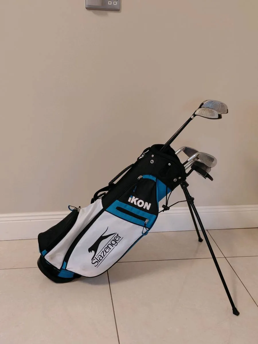 Junior Golf Club Set - Image 1