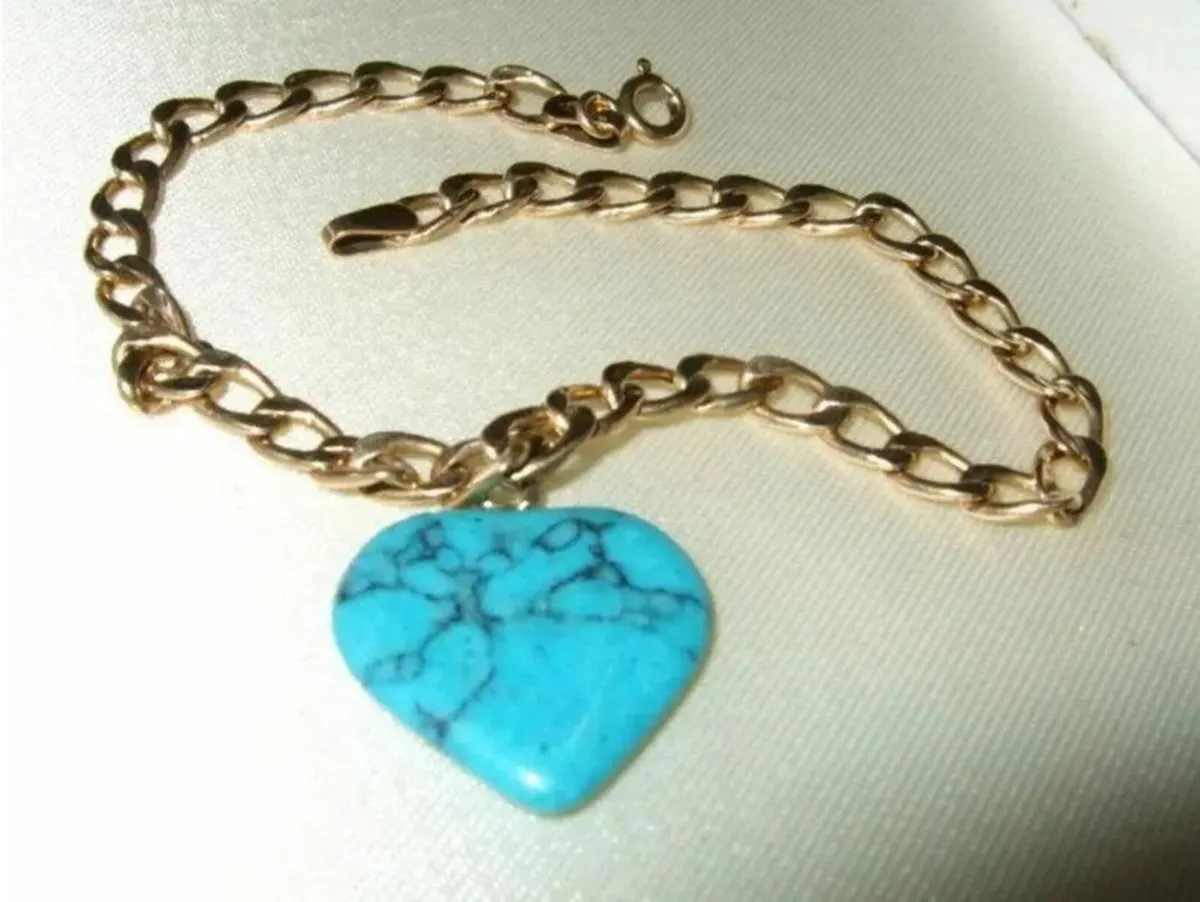 Vintage Hallmarked 14ct Gold Charm Bracelet - Image 1