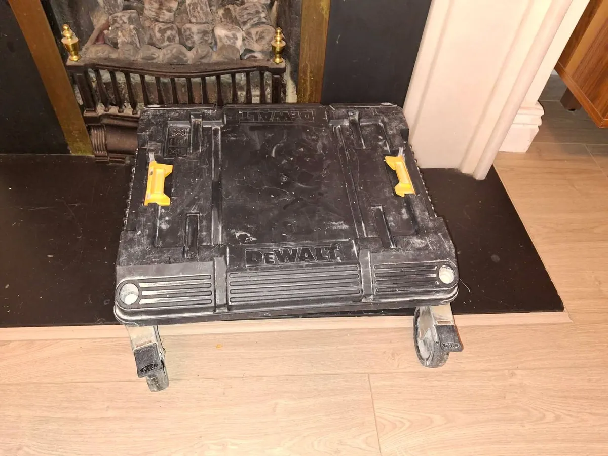 dewalt flexvolt dust extractor - Image 4