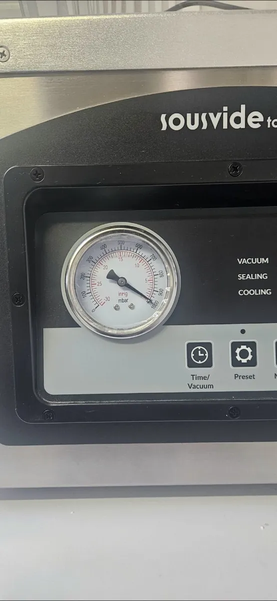 Vacuum chamber - Image 2