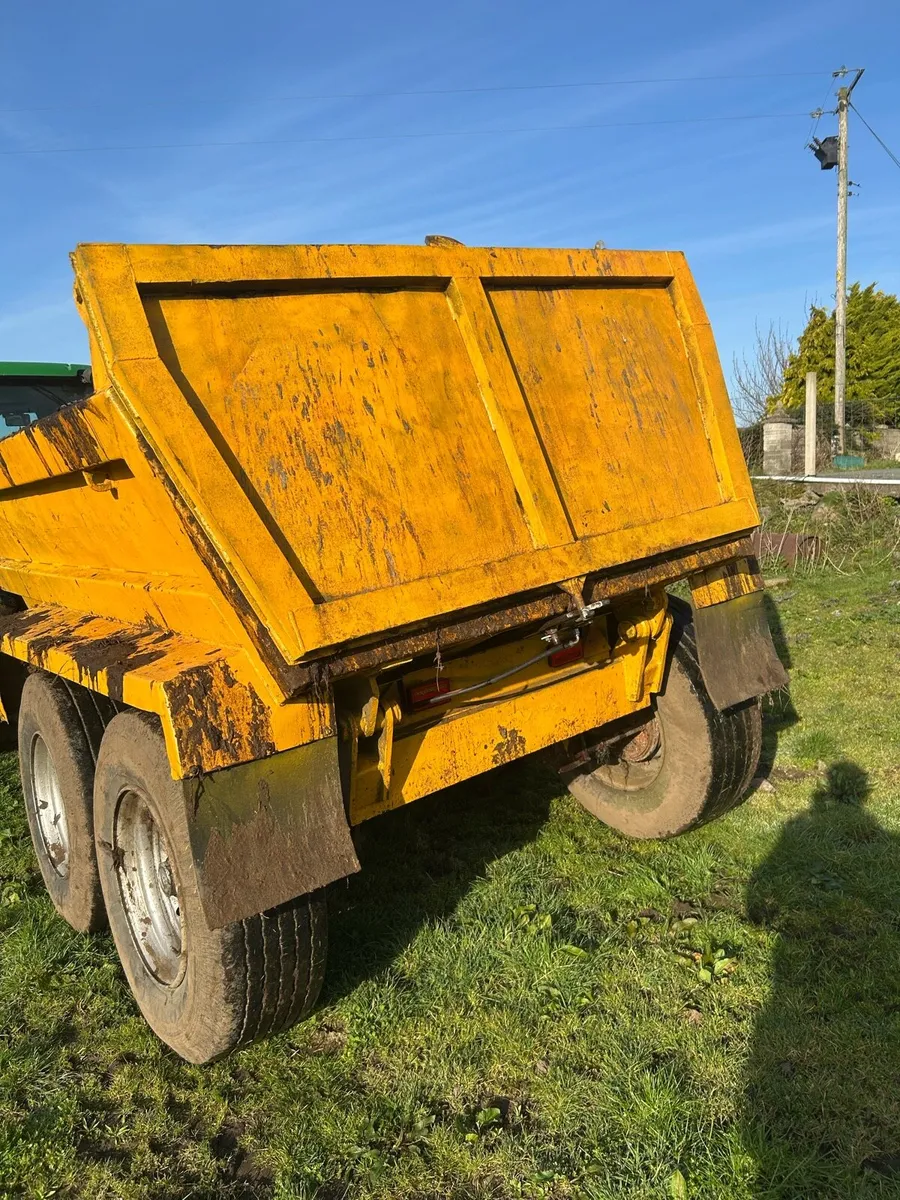 Dump trailer - Image 2