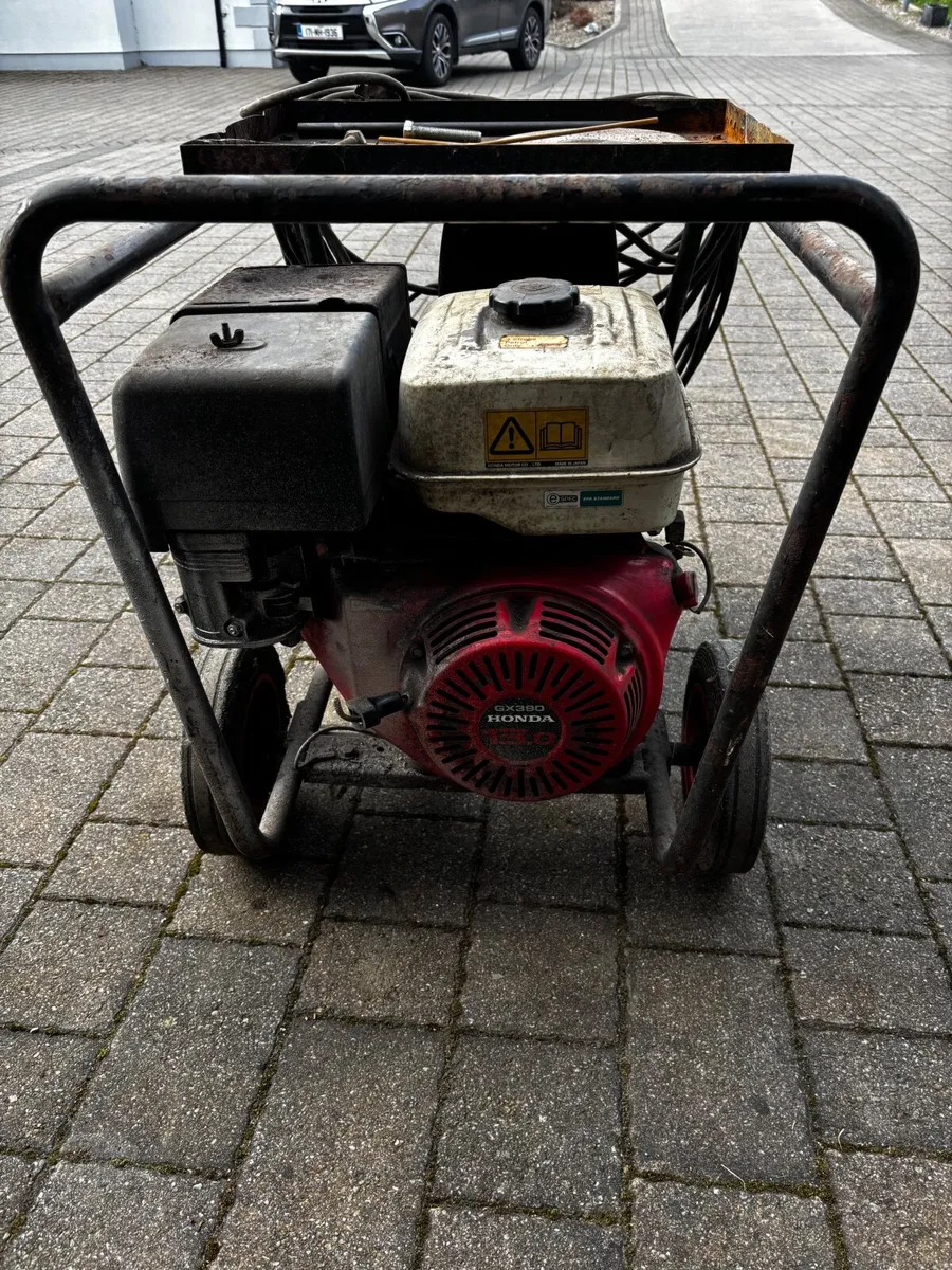 Honda generator welder 110 and 220 power outlet - Image 2