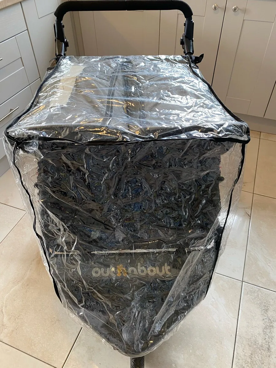 Out n About double buggy - Image 3