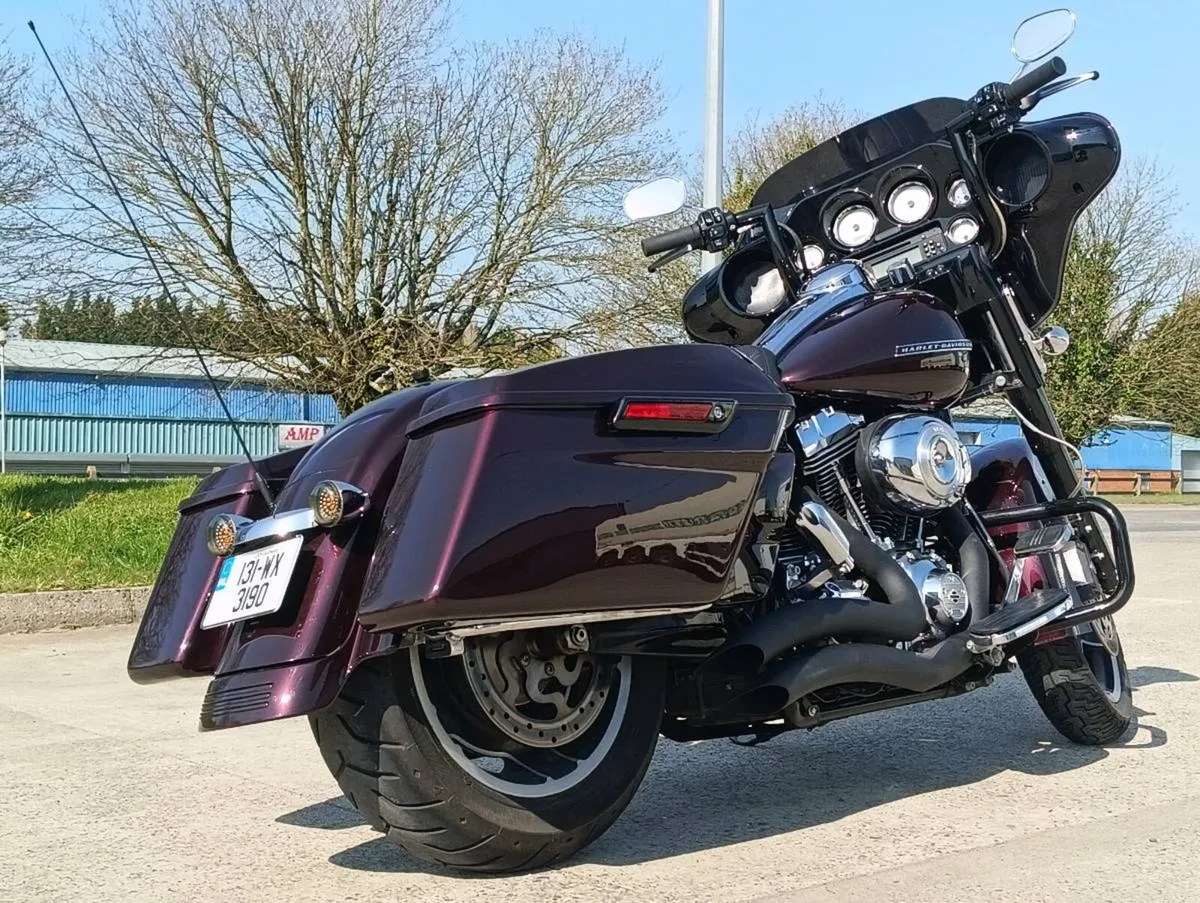 Harley Davidson - Image 2