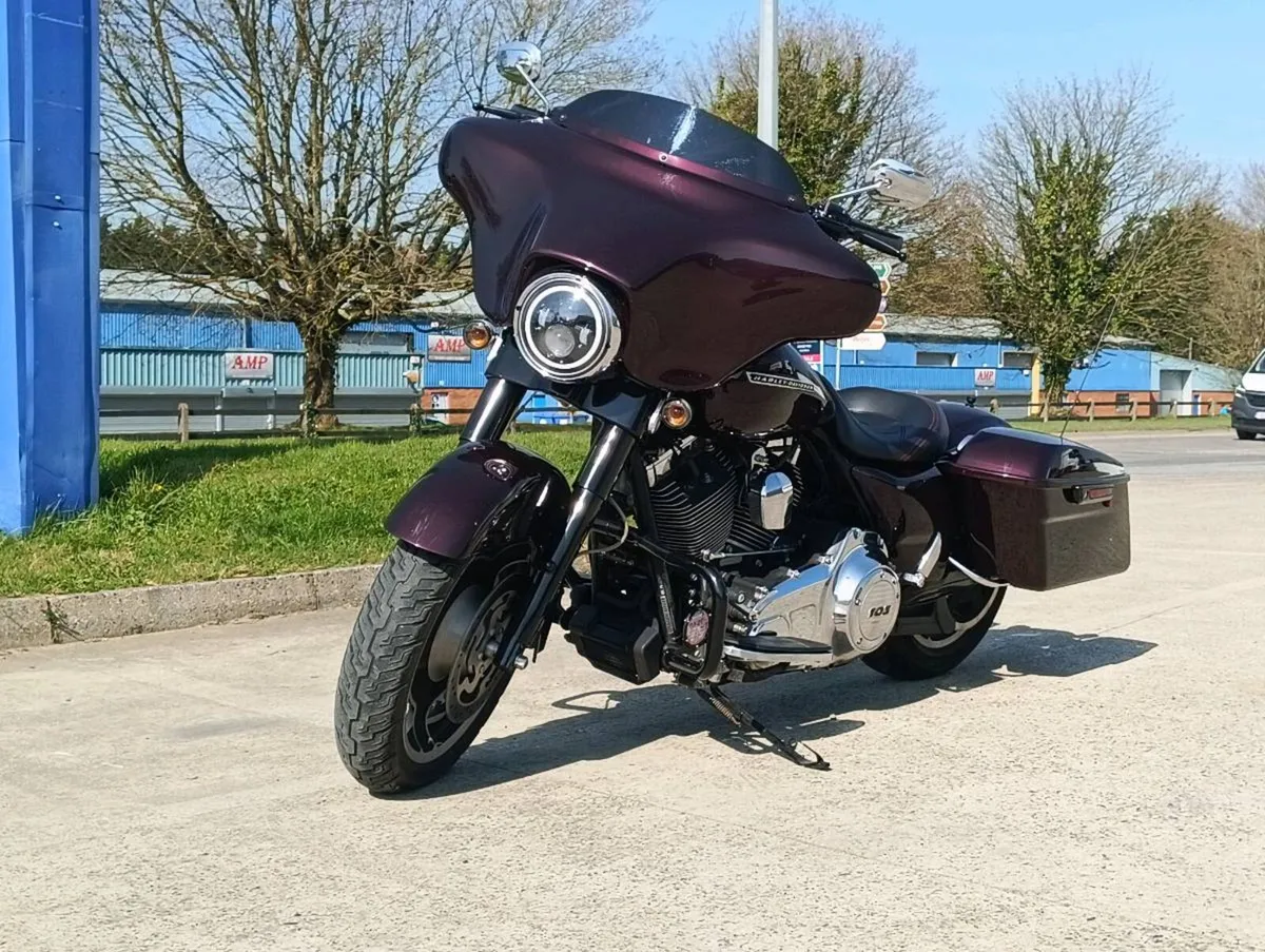 Harley Davidson - Image 1