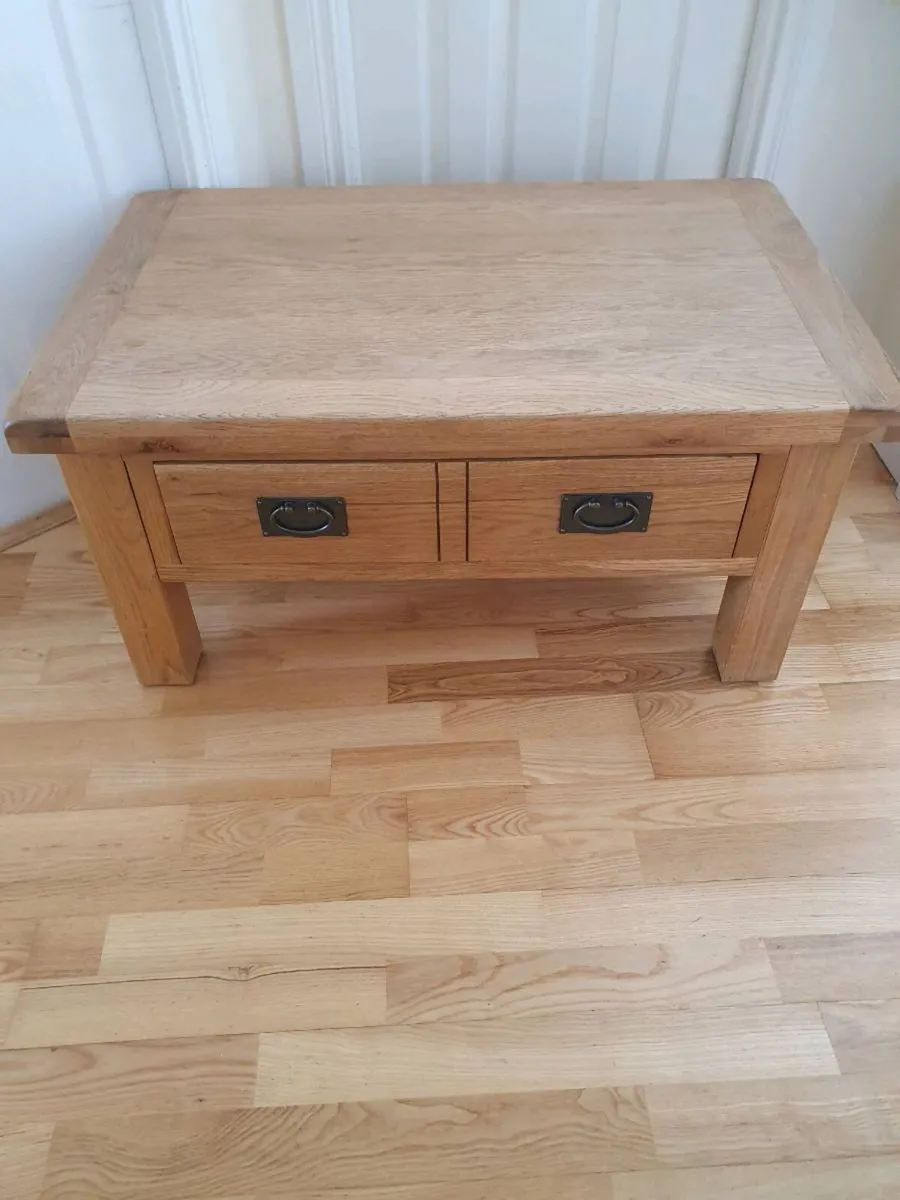 Coffee table and TV stand - Image 2