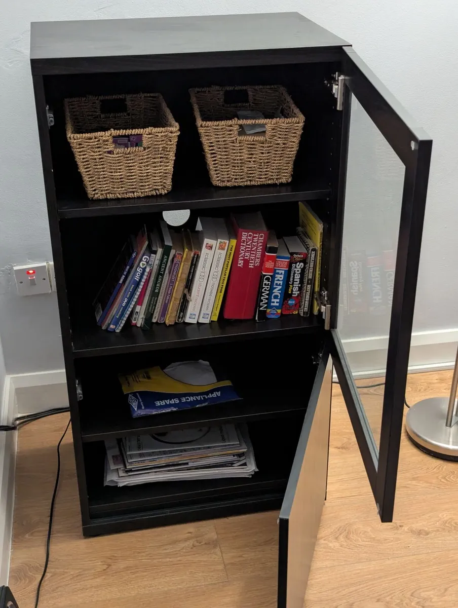 IKEA Besta display cabinet - Image 3