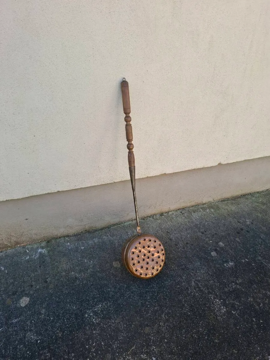 Copper bed warmer - Image 1