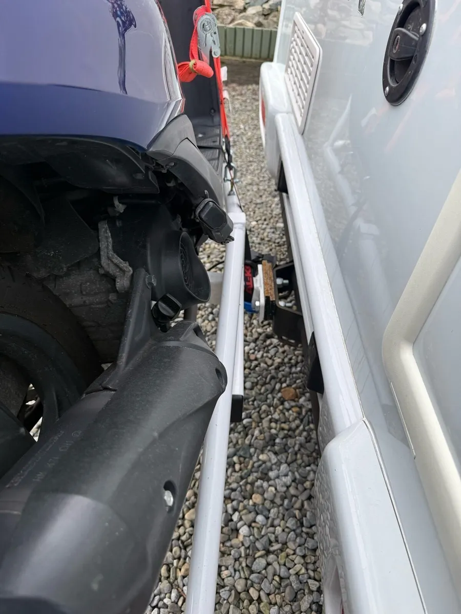 Camper van moped stand - Image 4