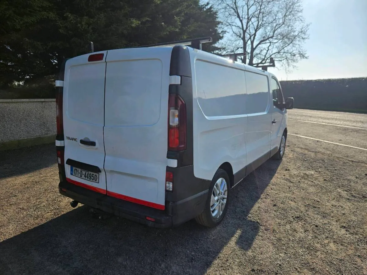 2017 renault trafic - Image 4