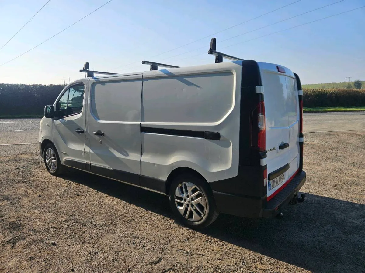 2017 renault trafic - Image 3