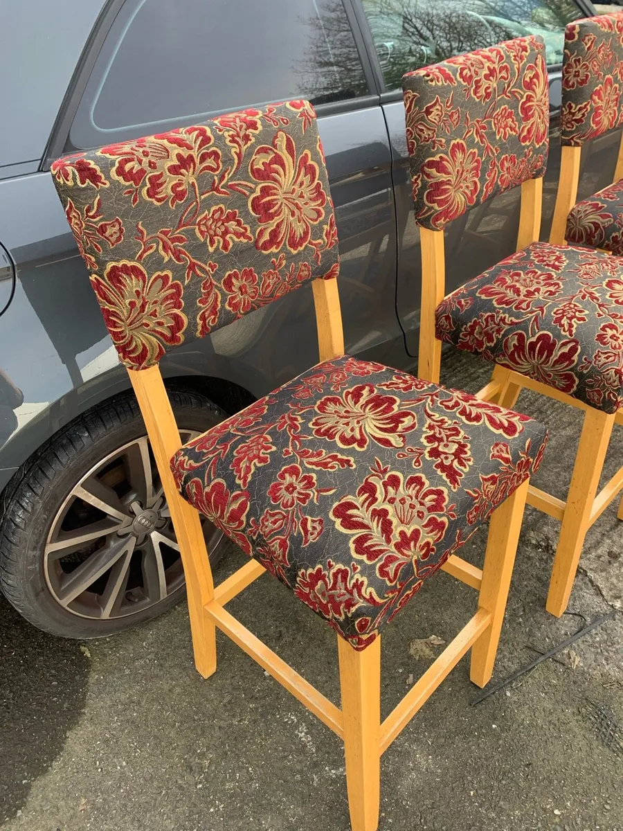 4 solid wood Oak bar stools - Image 3