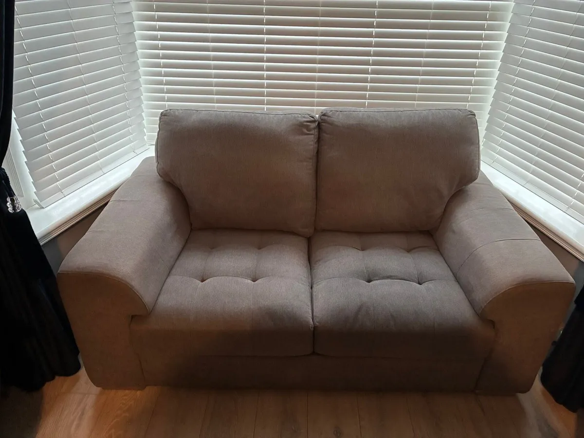 3 2 1 sweet of furniture - Image 1