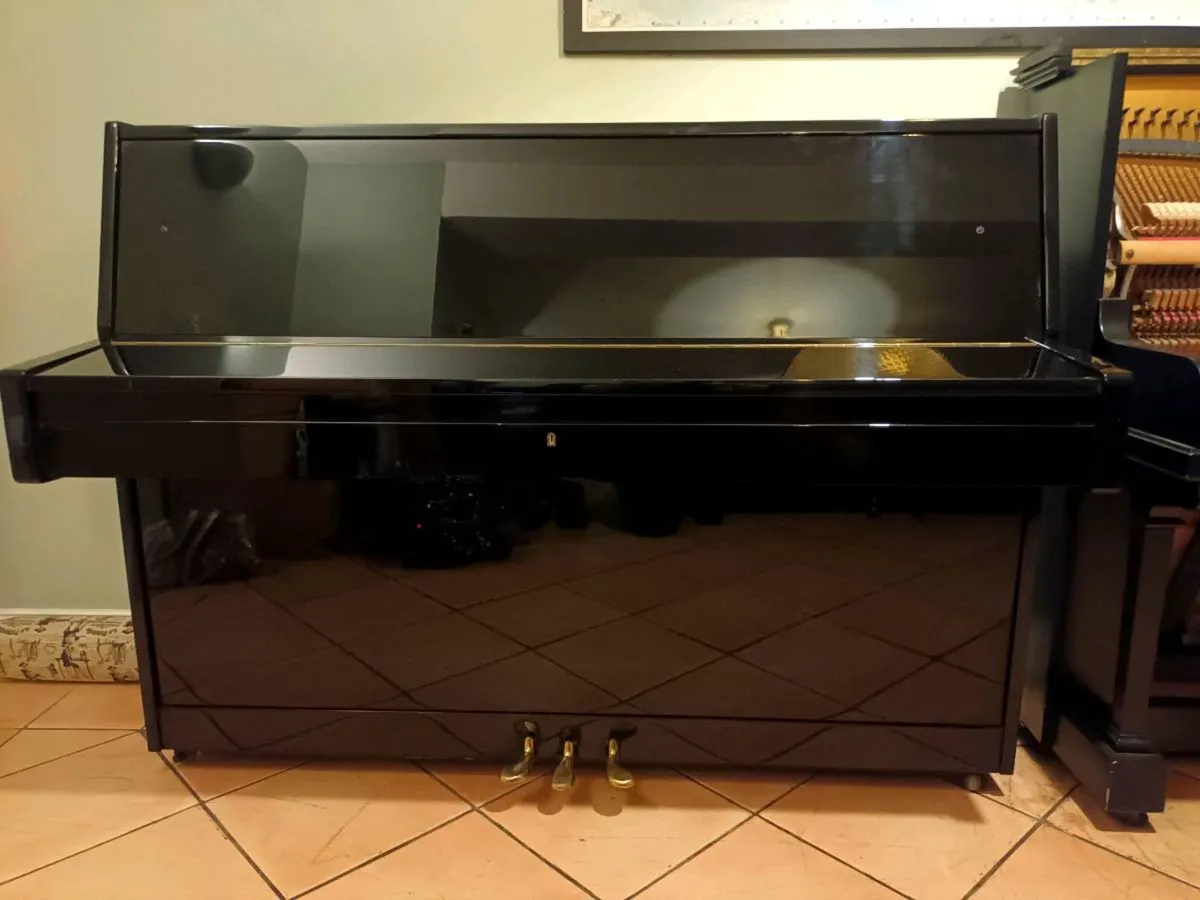 1999 Broadway | Free Delivery | Warranty | Stool - Image 2