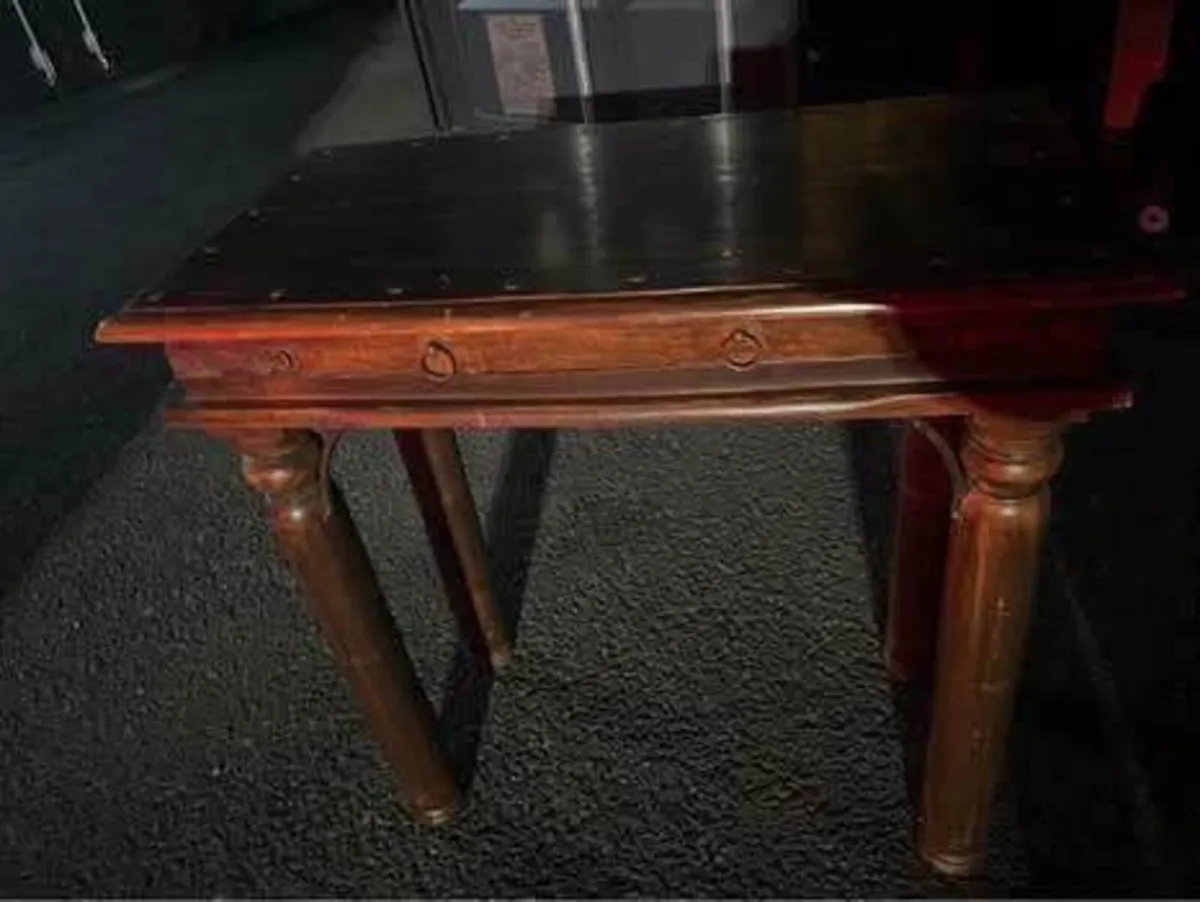 Solid wood table - Image 4