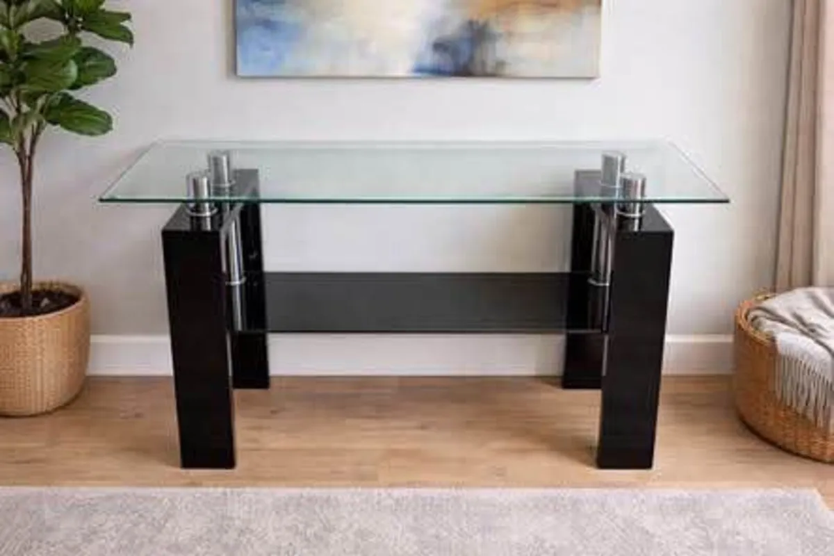 Console table