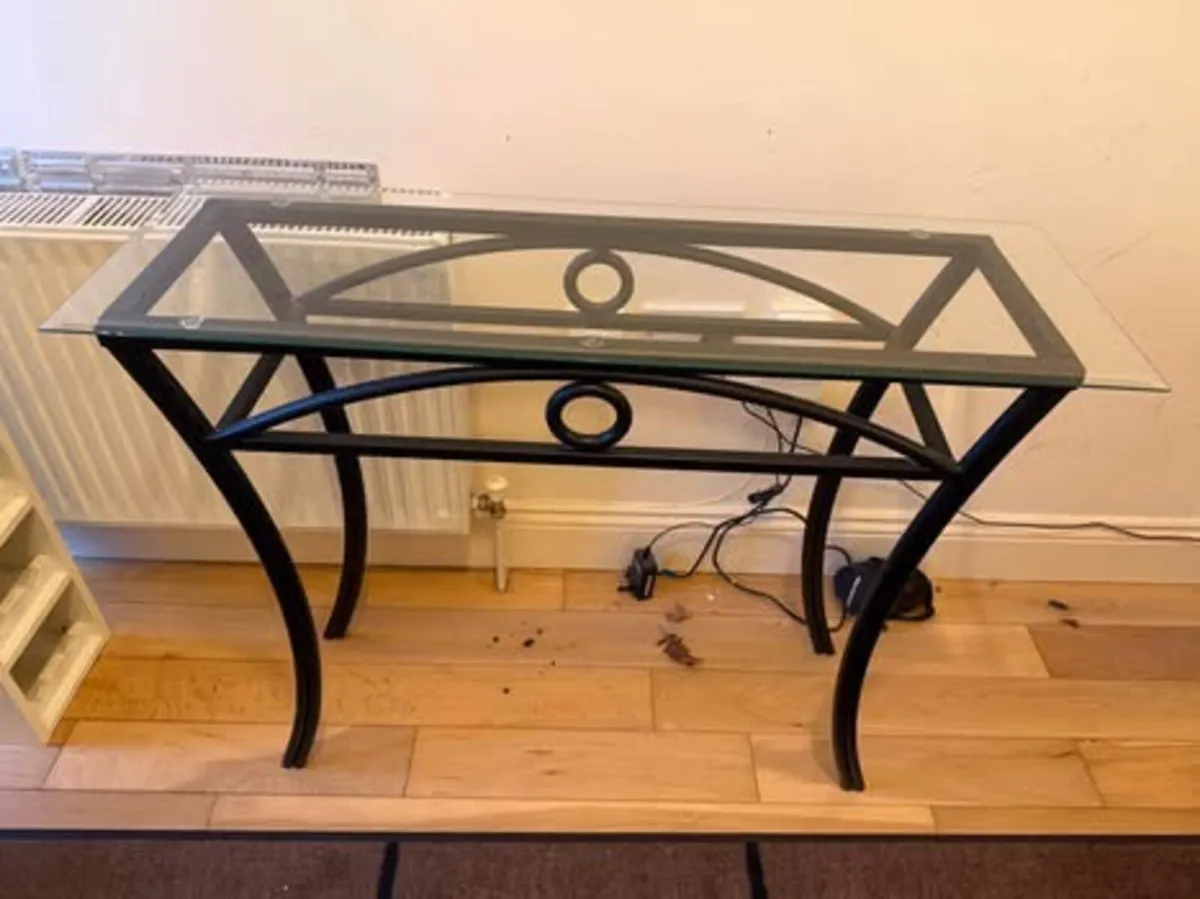 Console table - Image 1