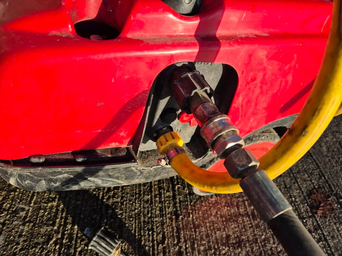 Interpump tx12-100 power washer - Image 4