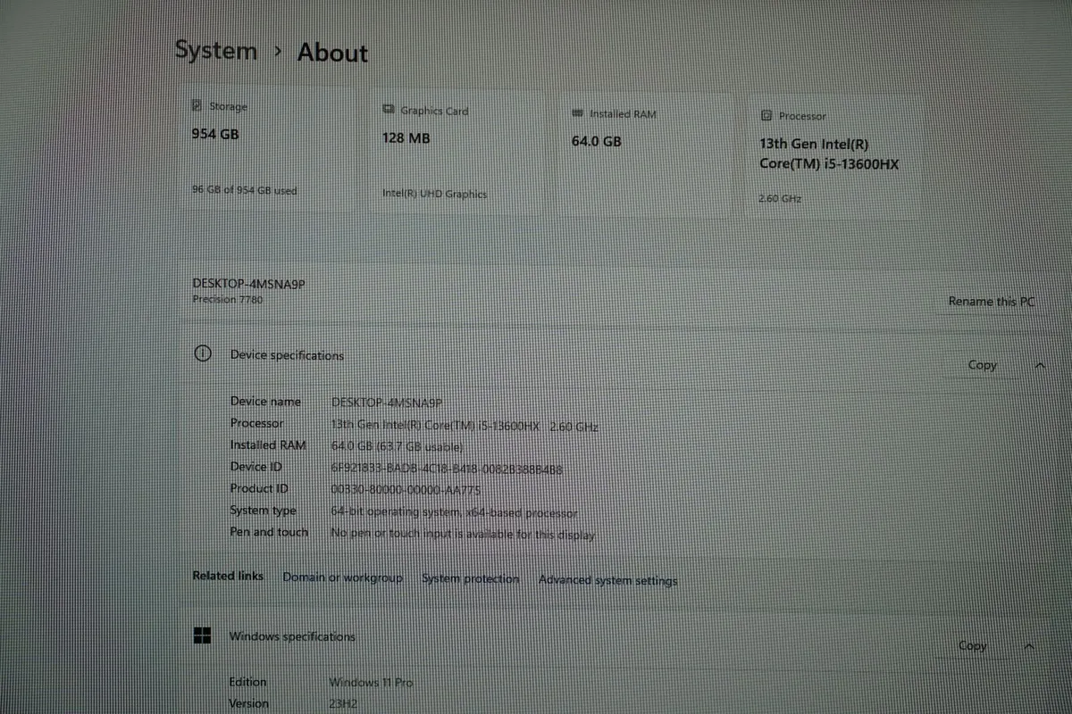 Dell Precision 7780 Workstation | 64GB | i5-13600H - Image 2