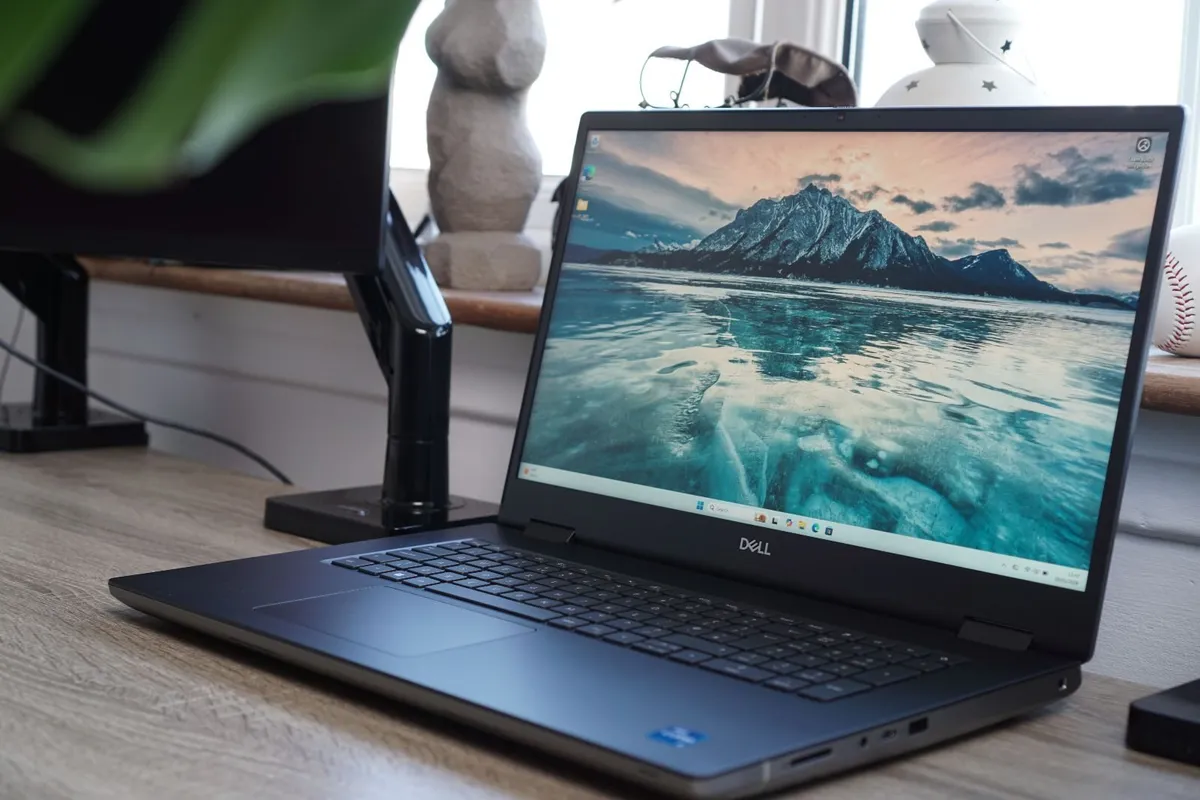 Dell Precision 7780 Workstation | 64GB | i5-13600H - Image 1