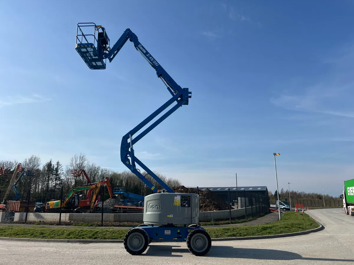 Genie Z45 - Refrubished - Year 2015 - 2996 HRS - Image 2