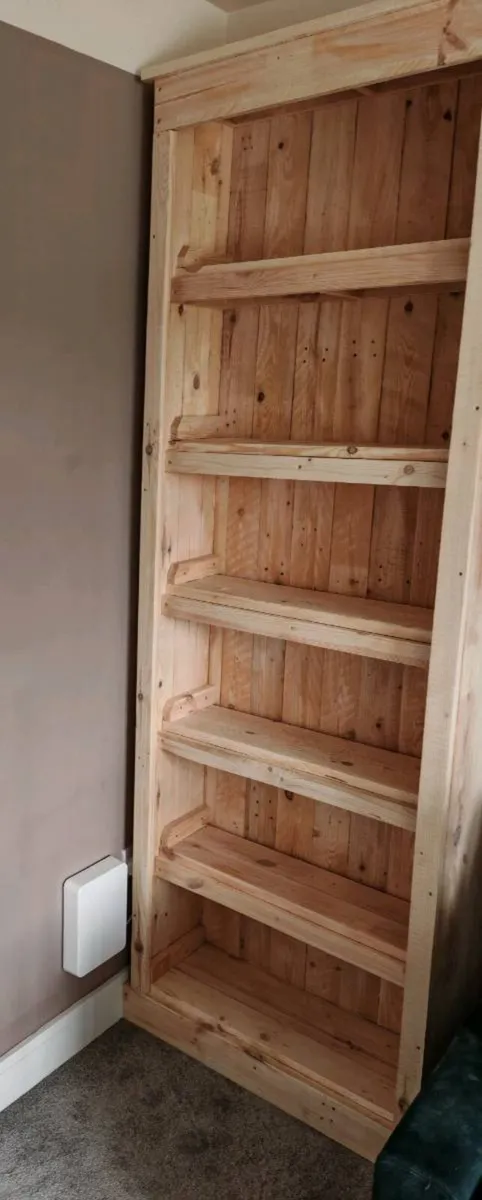 Handmade rustic bookcase - Image 4