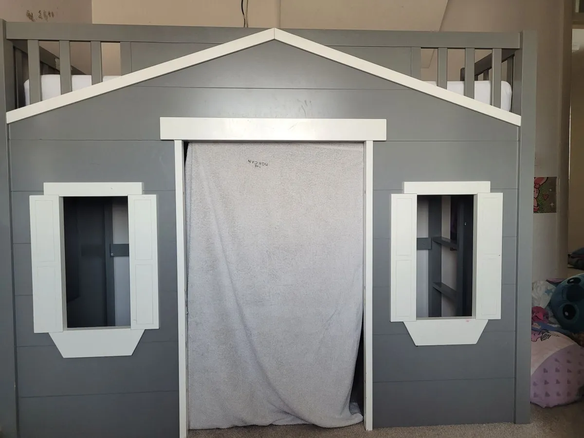 House Bunk Bed. - Image 2