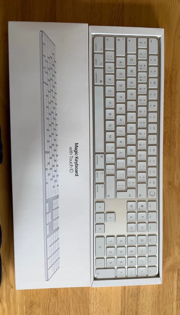 Apple Magic Keyboard + Magic Mouse - Image 3