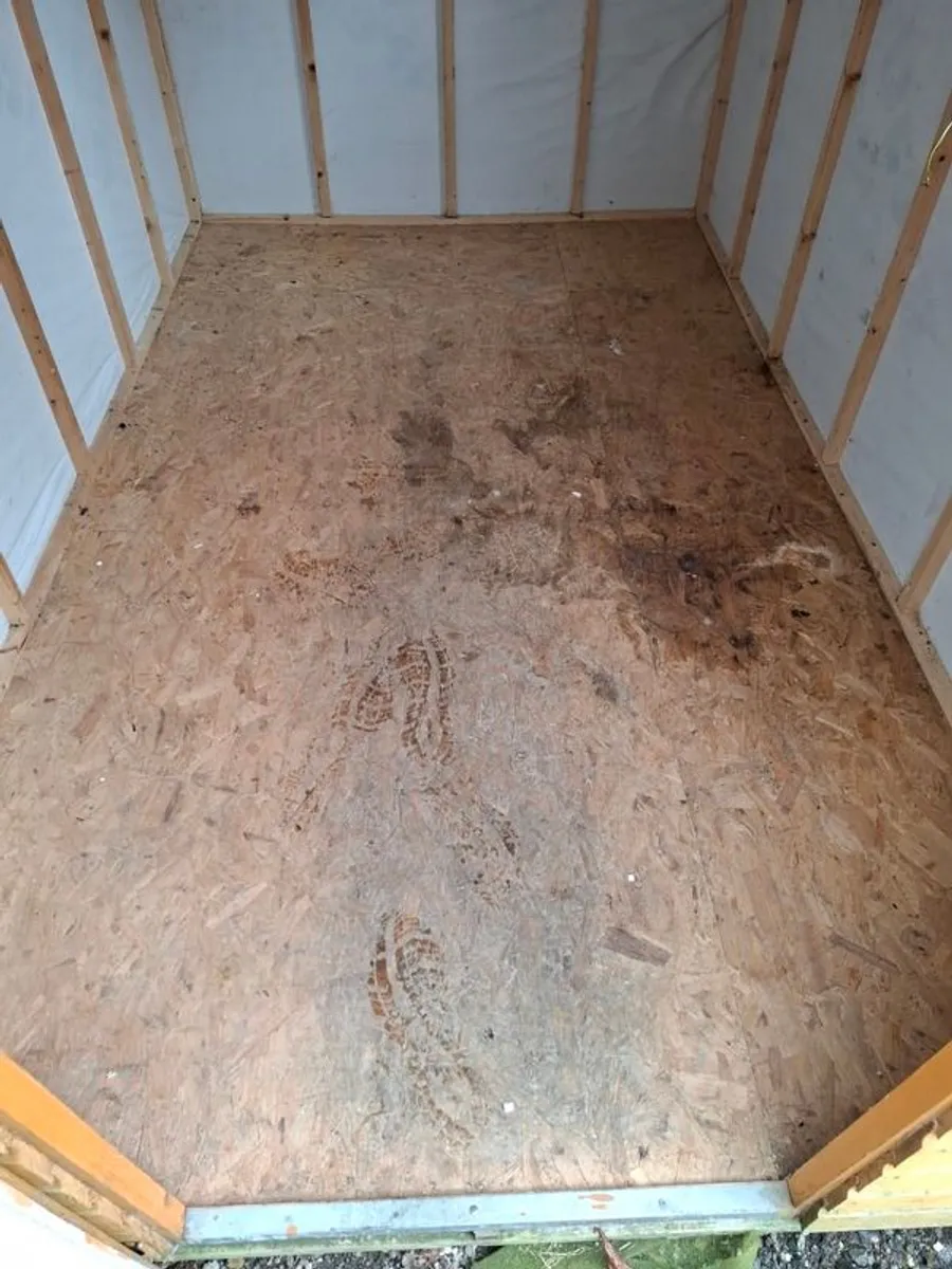 10 ft x 6 ft Garden shed - Image 2