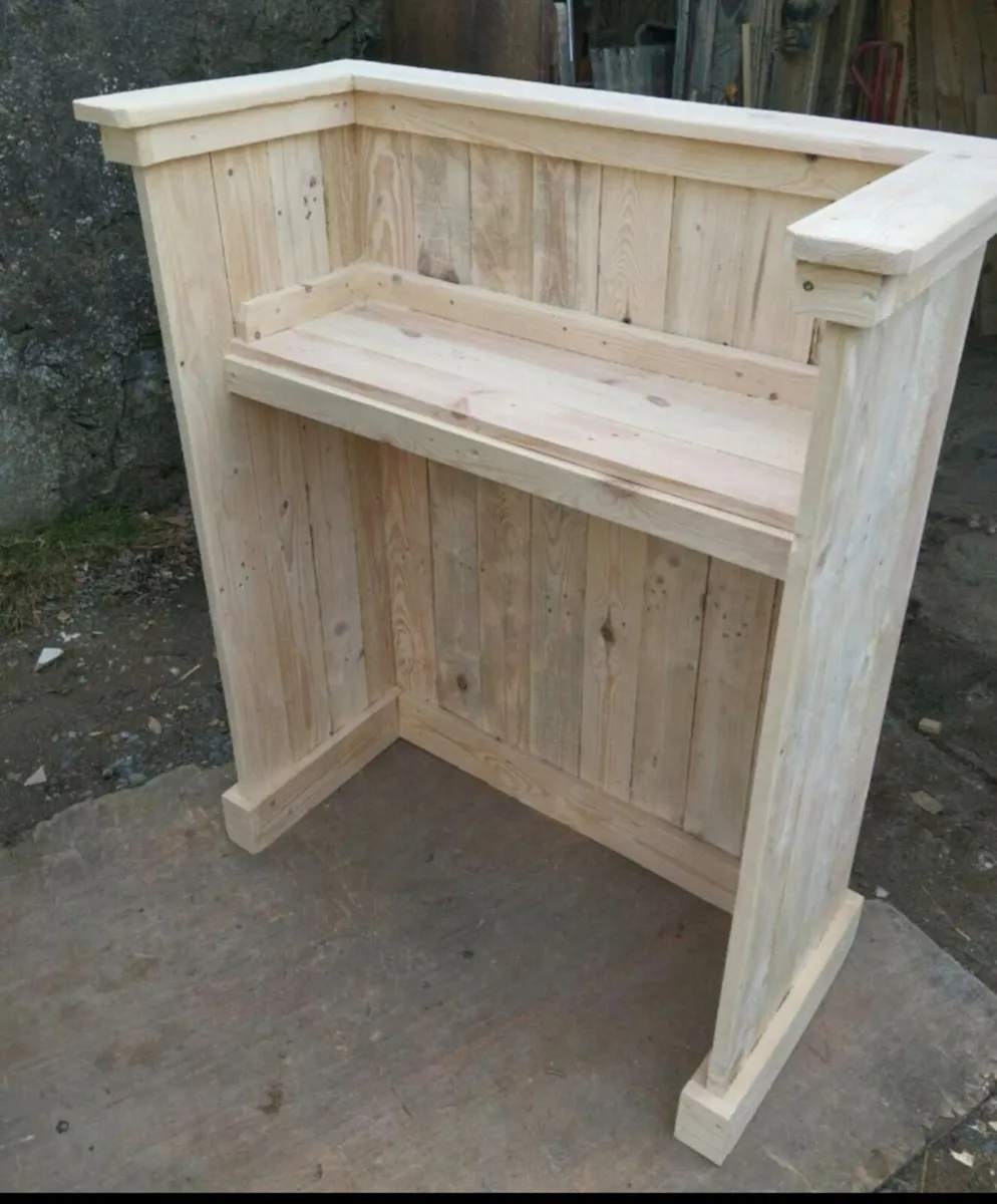 Handmade rustic reception desk - Image 4